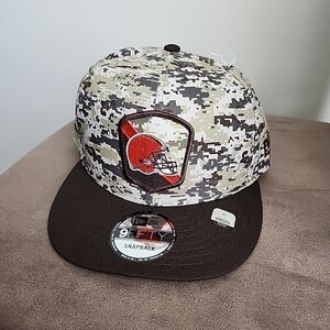 New Era NFL Cleveland Browns 9Fifty Flex Fit Hat 2023 Salute to Service NFL Cap